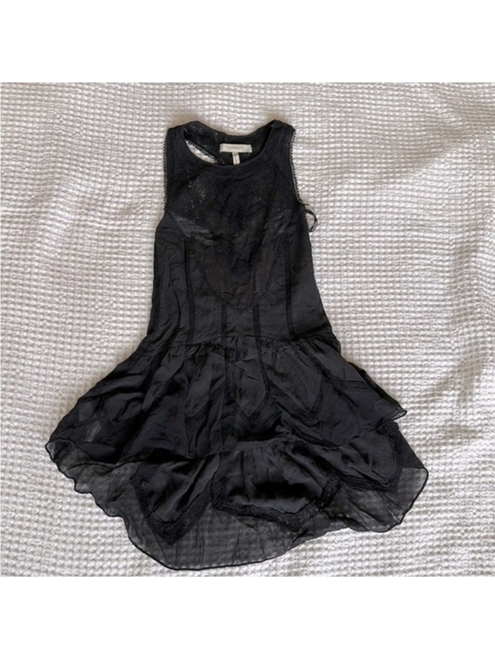 BCBGMAXAZRIA Runway Safina 100% Silk Lace Top XS Black High Low Peplum